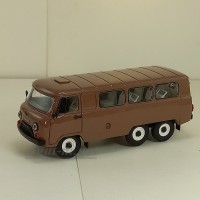 12059-10-УСР УАЗ-452К автобус длиннобазный 3-х осный (пластик крашенный) темно-коричневый